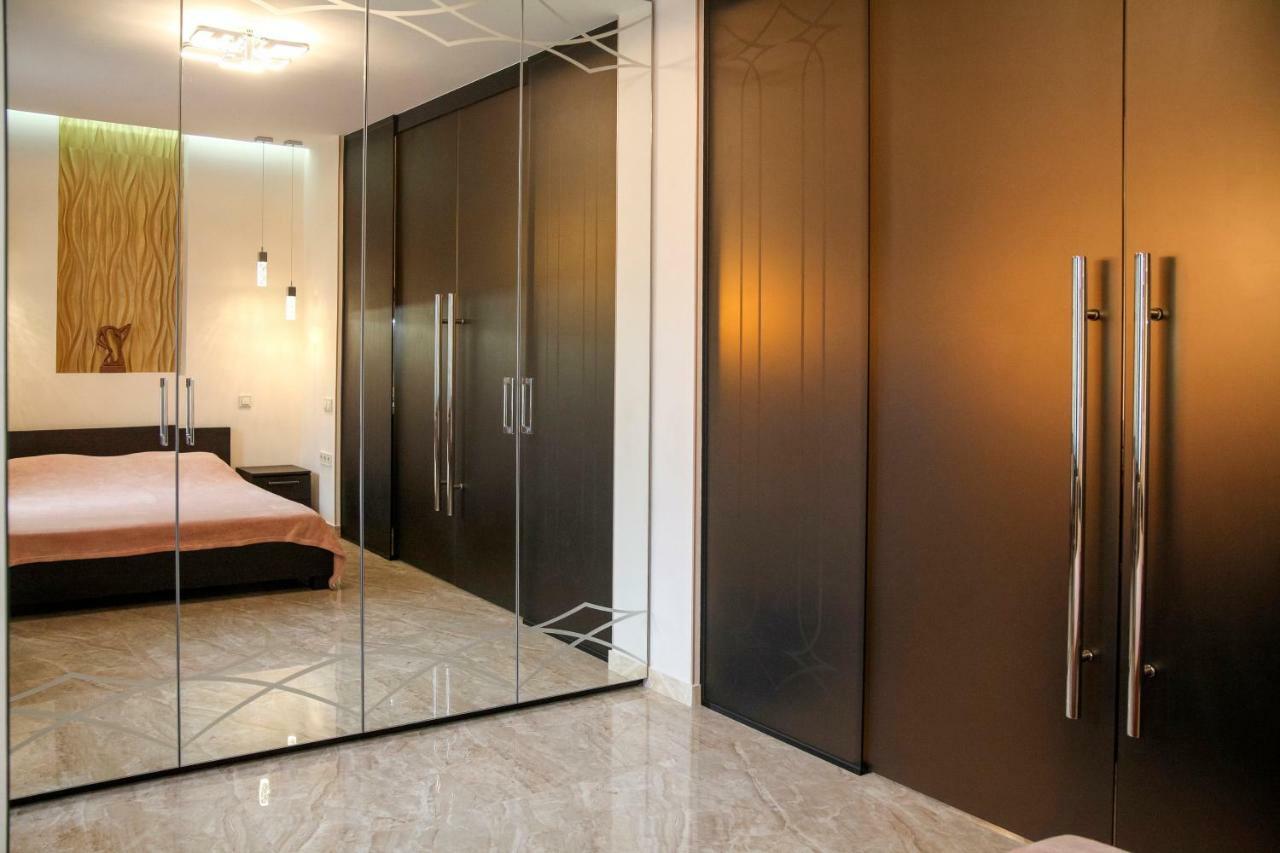 Apartment Luxe Paris Oldenburg Bagian luar foto